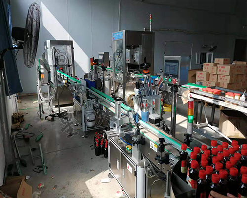 香油灌装机